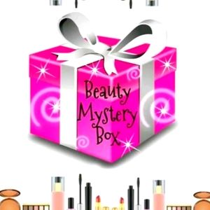 10pc Mega Beauty Mystery Bundle Brand Name Cosmetics Makeup Wholesale Lot